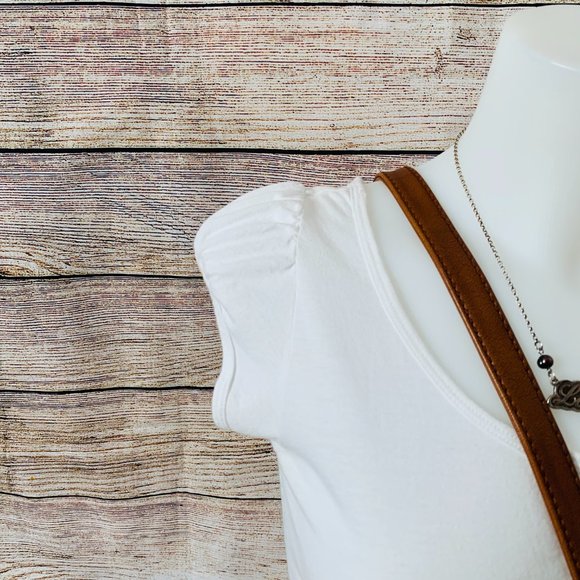 4/$30. Vintage Levis Tee size Med - Picture 3 of 4